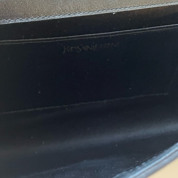Saint Laurent Belle de Jour Black Leather Clutch - Picture 5 of 7